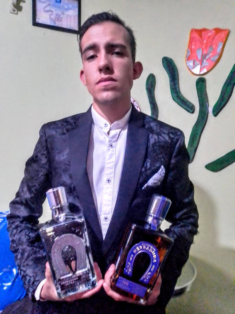 El buen tequila asta la puerta de tu casa 🇲🇽🎇