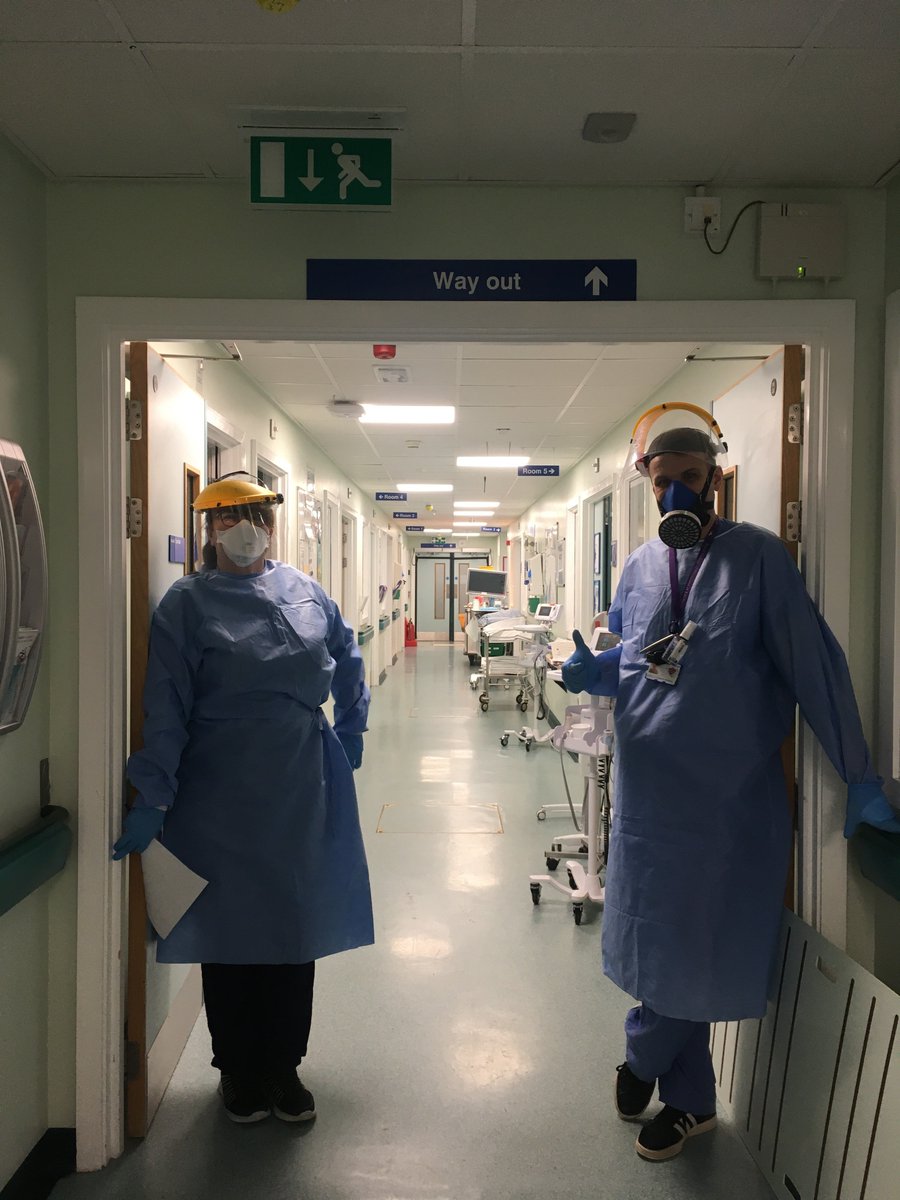 NTeesHpoolNHSFT's tweet photo. As you may have seen yesterday, we became only the second health trust in the country to recruit 600 COVID-19 patients into the RECOVERY research study! Doctor Chris Wells and research nurse Debbie Baker helped recruit number 600 yesterday. https://t.co/xzPTuBA6lz
