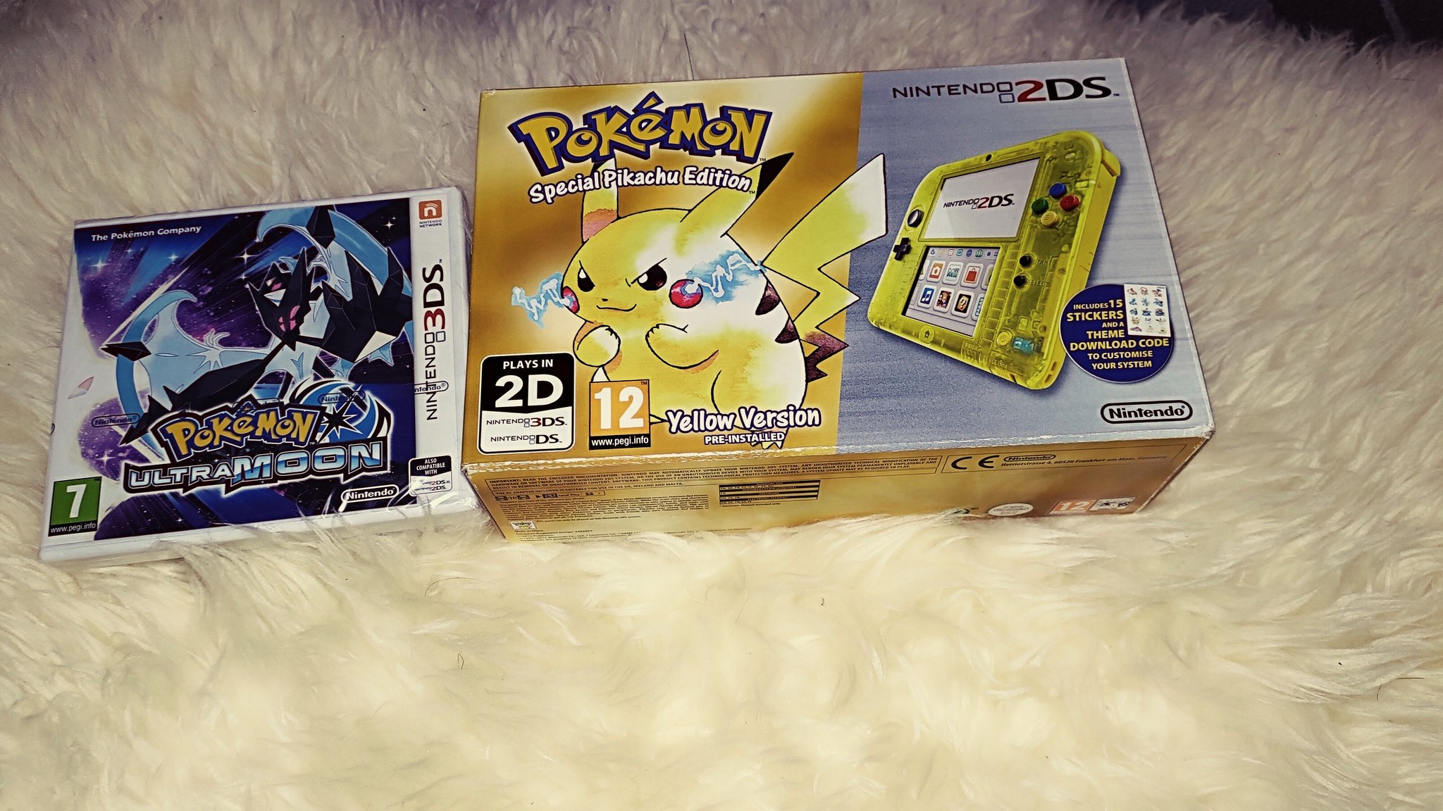 きゅ Oras 欧州版2ds Special Pikachu Edition 欧州版pokemon Ultra Moon を購入しました W これで欧州限定ビビヨンの乱数調整が出来ます めっちゃ嬉しい ポケモン ポケモン サンムーン ポケモン剣盾 T Co