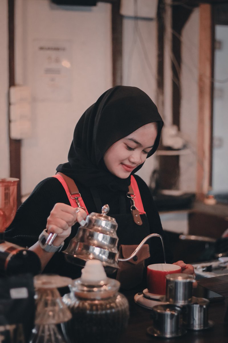 MatiRasaaaaaaa's tweet photo. cari cuan atau cari kmu? https://t.co/kQF0D4Tkck