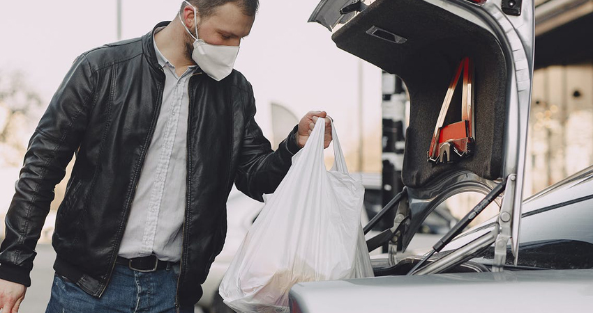 Retail businesses are adopting hybrid e-commerce services such as click-and-collect to adapt to changing consumer trends. <a href="/Warehouse_News/">Warehouse & Logistics News</a> discusses this current ‘kerbside e-commerce’ trend and its impact so far:

ow.ly/3dih50D8vQZ 

#retailtrends #ecommerce