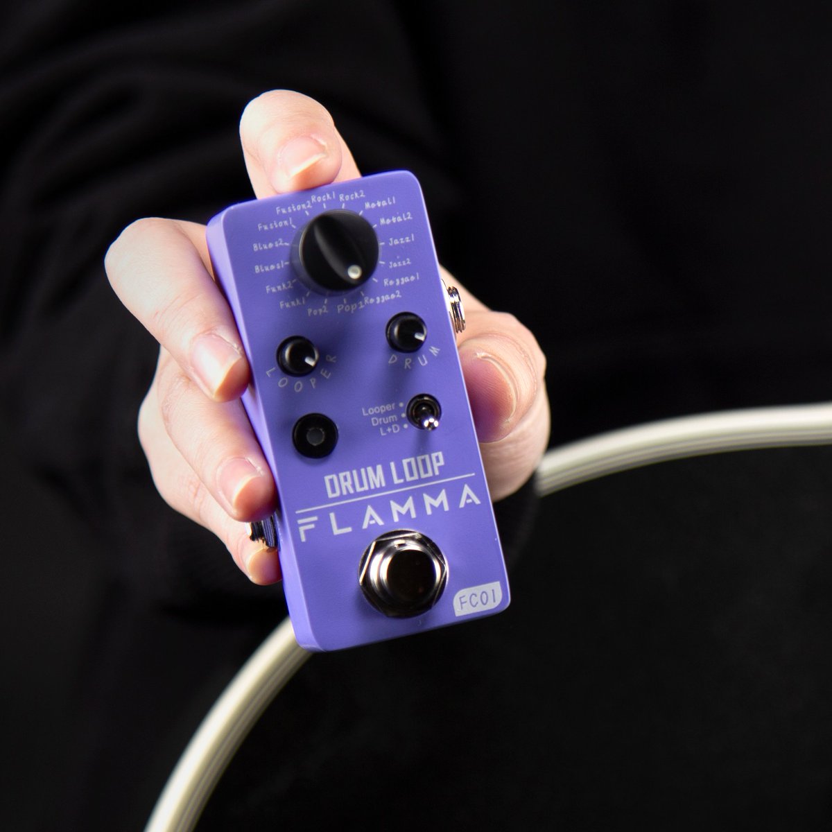 FLAMMA FC series is super mini pedals for guitarist who has small budget and on the road all the time.

Aavailable on Amazon US, FLAMMA shop and Aliexpress:
Amazon US: amzn.to/2WUs6R9
Shop: flamma.shop
Aliexpress: nl.aliexpress.com/store/910764010

#flamma_tech