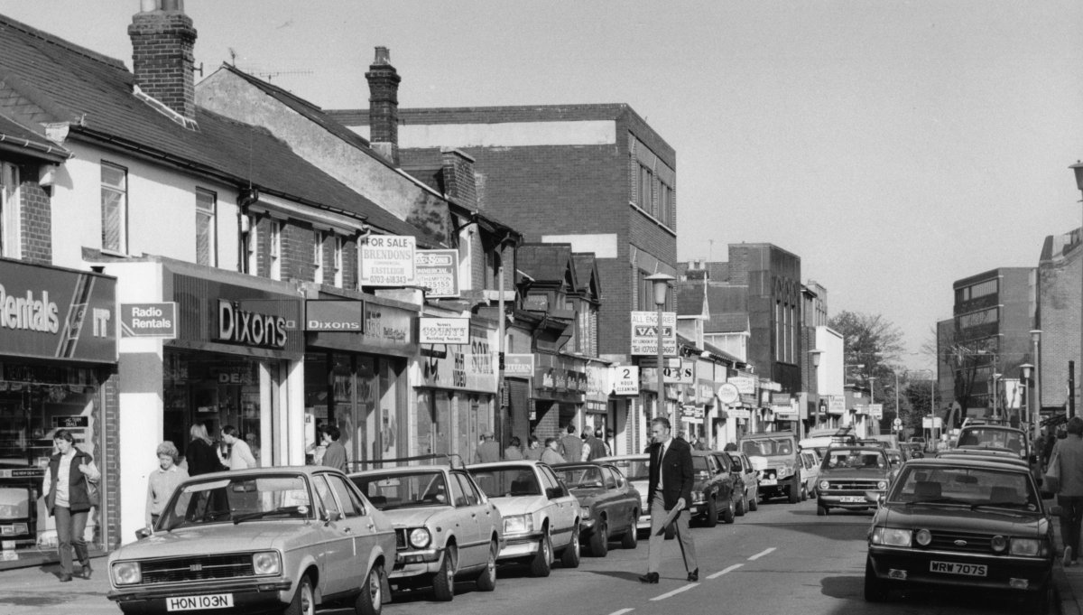 Daily Echo tweet media