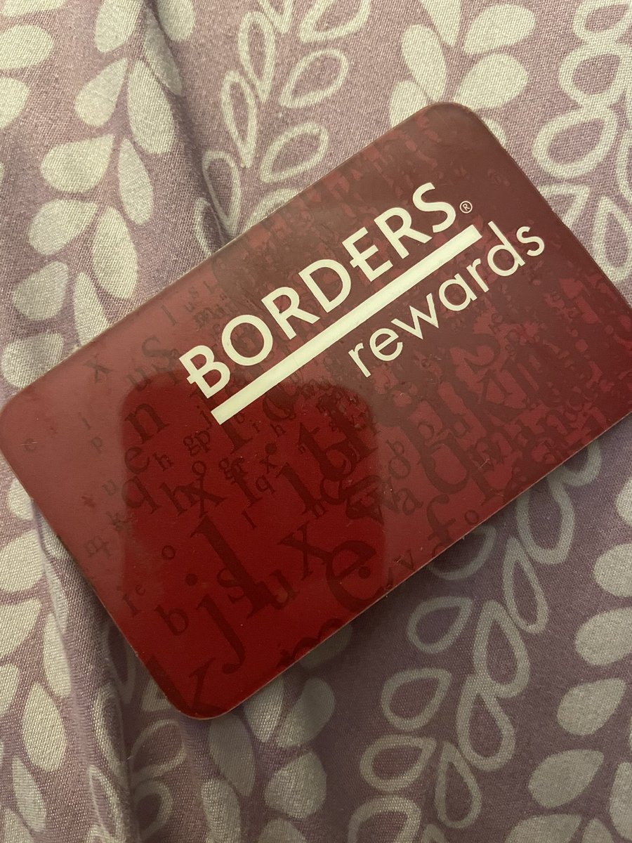 AnxiousBookNerd's tweet photo. Look what I found! #borders #bordersbookstore #bordersrewards #bookstagram #booksfortrade #bookstore https://t.co/Jl6oMwnZeA