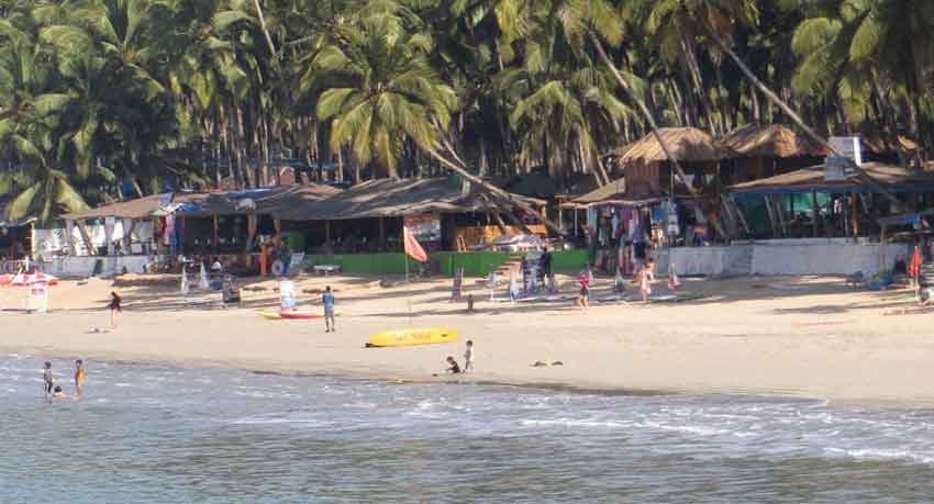 PlanetGoaTweets's tweet image. The nightlife at Palolem is always buzzing with dance music, live music, reggae, and rock until the early hours of the morning..........🌴🏖️🏖️ #PlanetGoa #planetgoaonline #beaches #beach
Click on below link to explore the nightlife at Palolem Beach🤭🧃🍜🍻
planetgoaonline.com/palolem-beach/