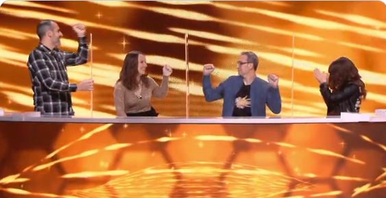 Dos30TV's tweet image. MÁXIMO HISTÓRICO para el estreno de la T4 de #ElCazador204 firmando un gran 9.2% de cuota, 1.183.000 espectadores y llegando a los 2.220.000 contactos

Gusta mucho al promediar un 53.3% de fidelidad

#QueVivaLaTele