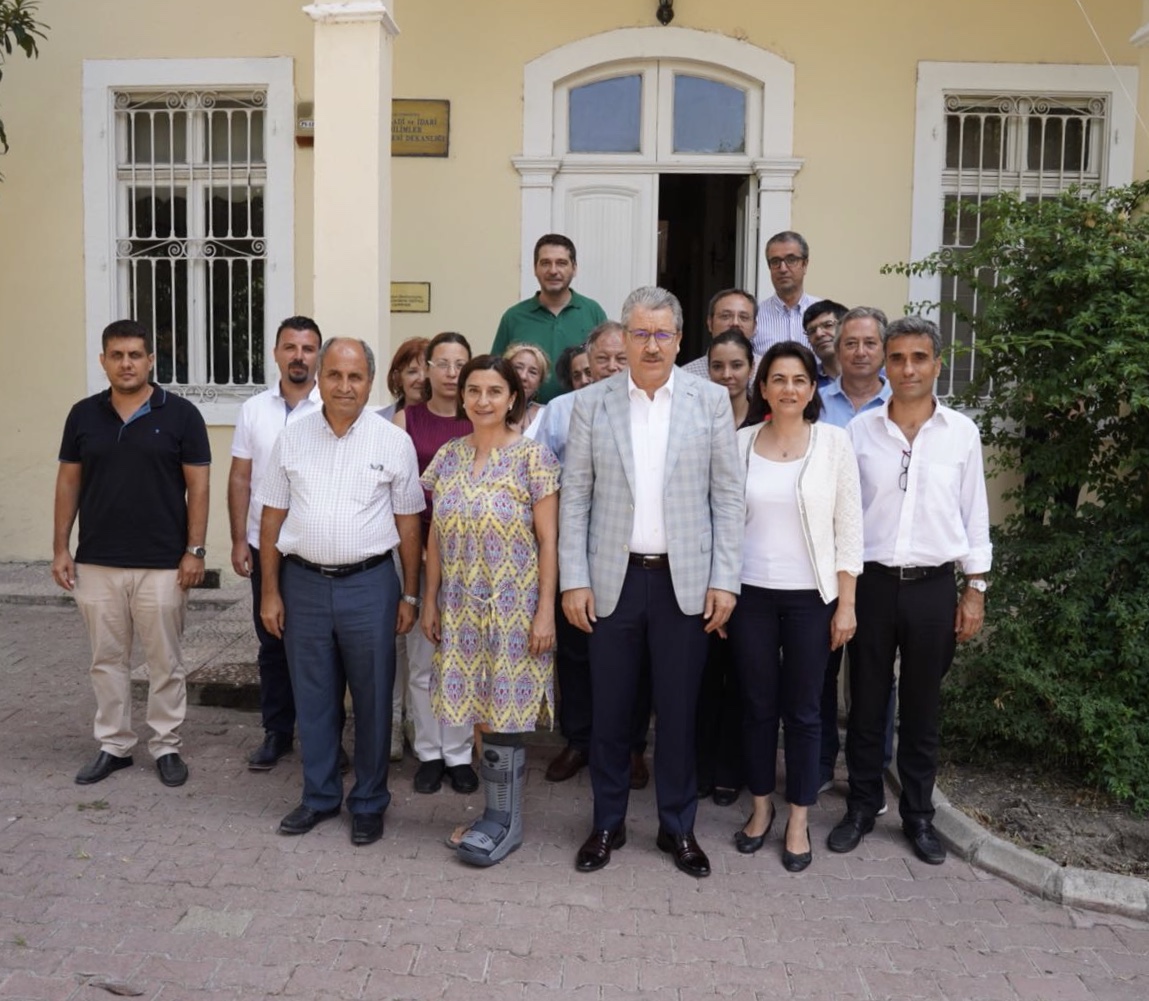 Ege Teknopark’ın desteklediği girişimlerden Akıllıfon Robo Danışman’a 600 bin TL yatırım desteği
euegeajans.com/index.php/2021…
<a href="/ProfNecdetBudak/">Prof.Dr.Necdet BUDAK</a> <a href="/UniversiteEge/">Ege Üniversitesi</a>