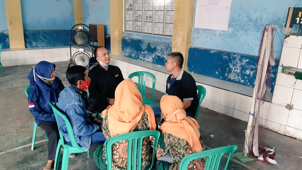 AveyYanto's tweet photo. Hari lahir 7 tahun UUD Desa membawa kemajuan dan keberkahan Desa Desa di tanah air untuk indonesia maju...tks
@jokowi @halimiskandarnu @fachrilabalado @tppkemendes @GarutP3md @te2ndata @FDjalari @LYuhaeni @Yosep_Nasrulloh @dadanghidayat https://t.co/HnVsgkMbMv