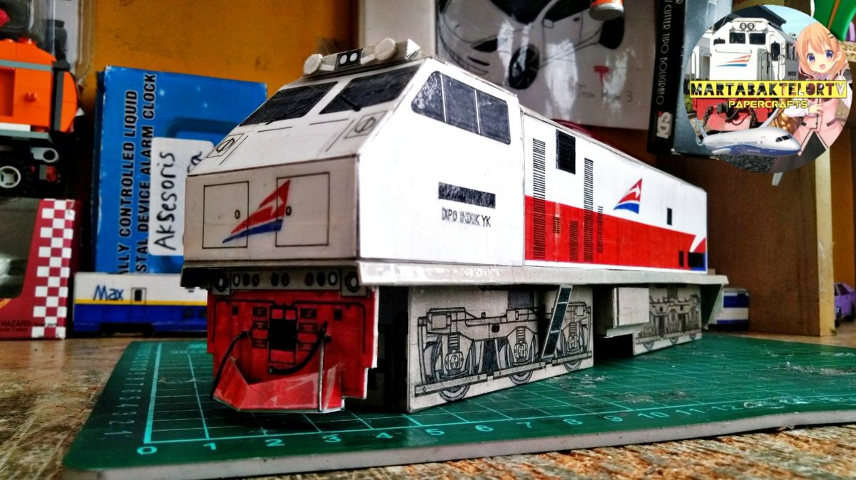 TvTelor's tweet photo. [New Papercraft]
CC 203 95 01/GE U20C
Dipo Induk YK

#cc2039501 #geu20c #dipoindukyk #locomotive #generalelectric
#indonesianrailways #trainminiature #miniaturkeretaapi #trainpapercraft #recyclecraft #3dmodel #railfans
#indonesianrailfan #インドネシア鉄道 https://t.co/WO2zAtfo7U