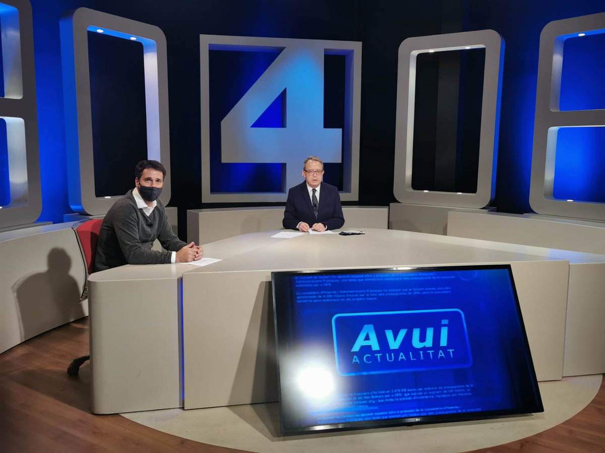FibwiDiario's tweet photo. Xavi Fuster (#AEIEB): “No entendemos que la actividad física regulada no sea servicio esencial pero sí ir a comprar tabaco”
@SalutGOIB @goib
https://t.co/zVXLpDpniM https://t.co/KJfH88ndjA