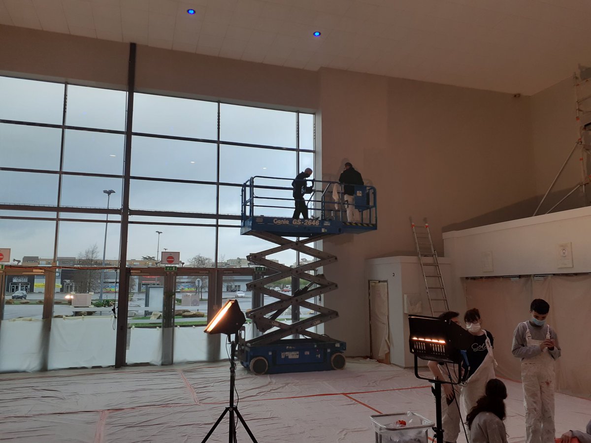 Visite à l'important chantier de renovation conduit <a href="/EPBdammarie/">Epb Dammarie</a> avec l'aide des lycéens du lycée professionnel Benjamin Franklin de #La Rochette.Nos futurs pros ont du talent.<a href="/vpecresse/">Valérie Pécresse</a> <a href="/iledefrance/">Région Île-de-France</a> <a href="/mcciuntu/">Marie-Carole Ciuntu</a>