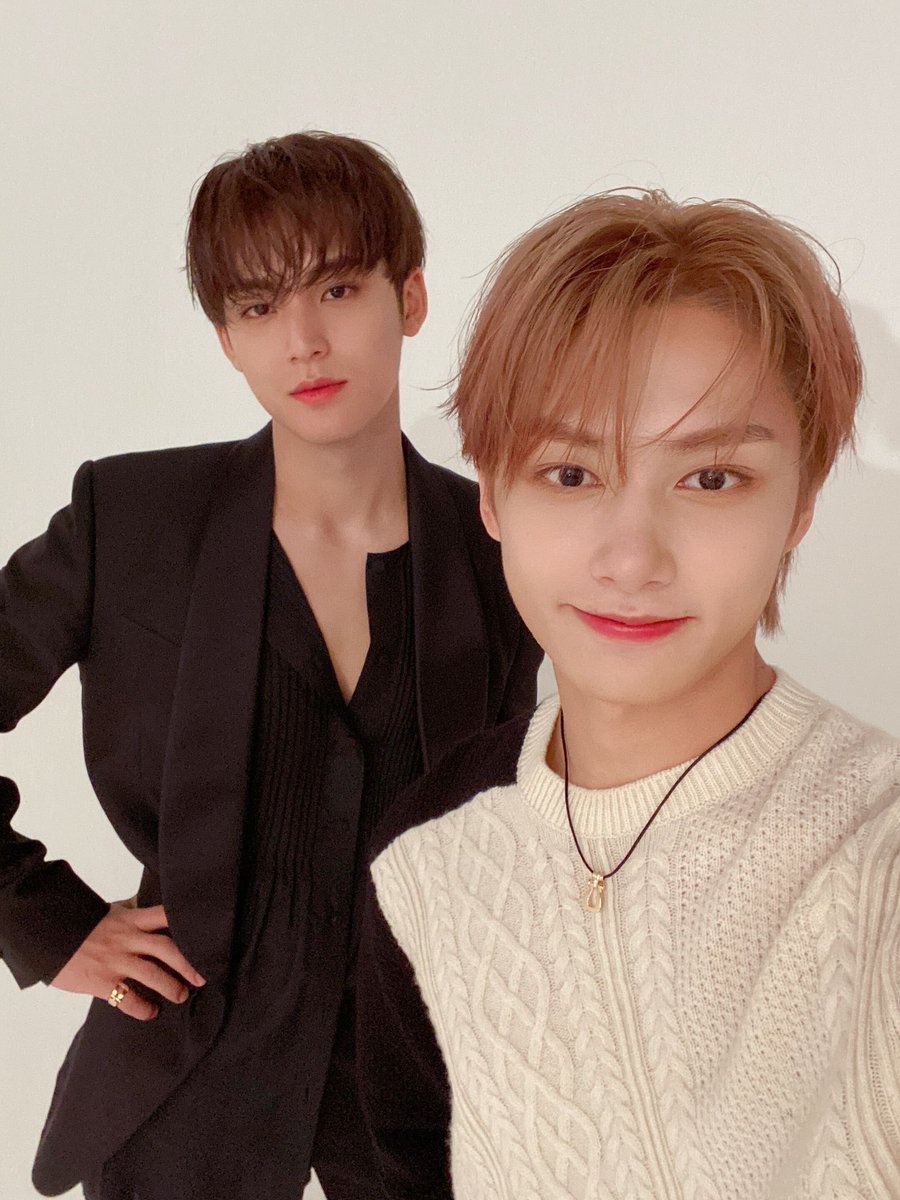 Junhuiiii with 2/3 of 97z
