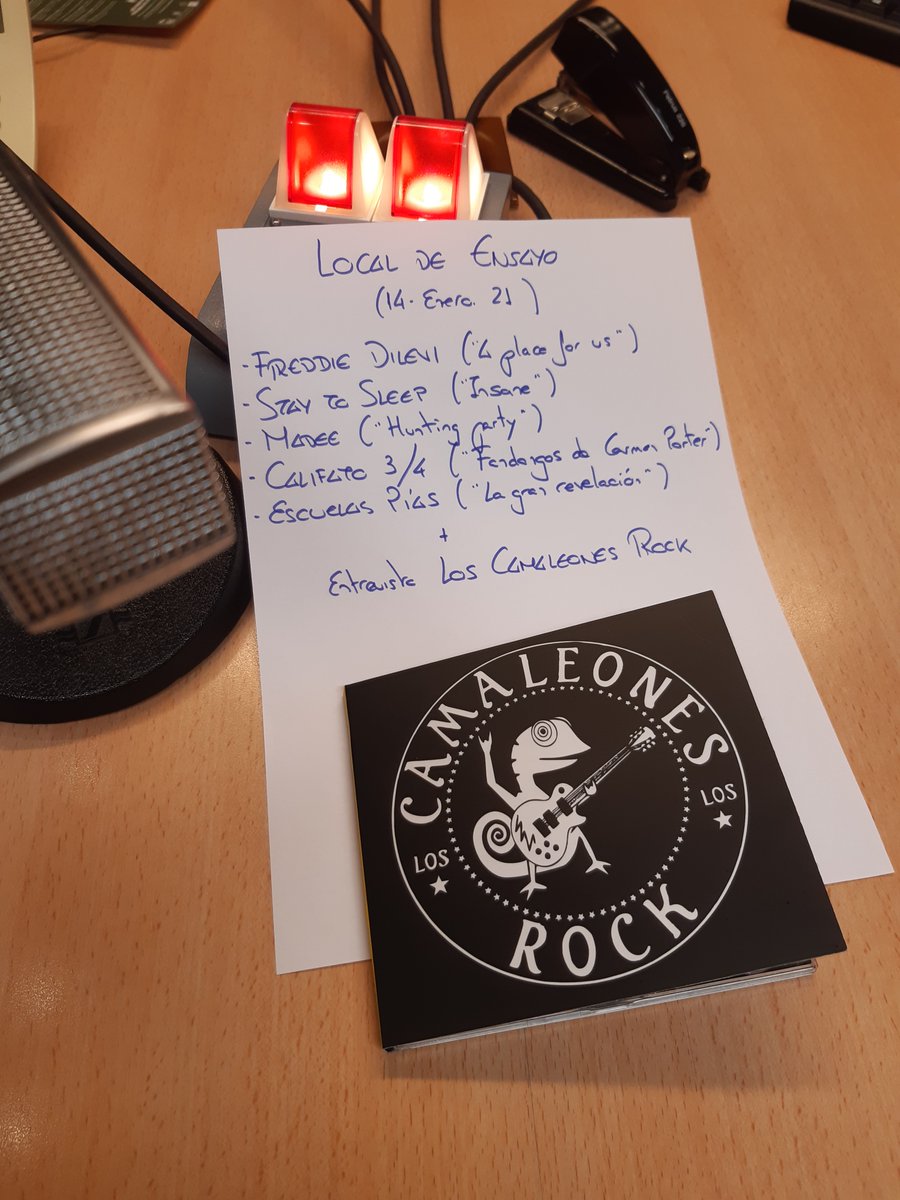 LocalDeEnsayo's tweet photo. Aquí https://t.co/4le97ia7En tienes el @LocalDeEnsayo emitido anoche en @canalfiesta Además de la entrevista con @CamaleonesRock , sonaron propuestas que editarán nuevos trabajos en este 2021: #FreddieDilevi, #Staytosleep, @madeesongs, #Califato3/4 y @escuelas_pias https://t.co/SObi7EZpUE