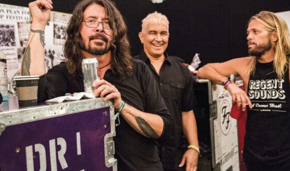Crypto_DAG's tweet photo. @Hallvaethor @Conste11ation @mgoldm @mrdiggles @AlyzeSam @BenJorgensen @wyatt_noise @LatticeExchange @stardustco11ect @DAG_RC Foos Featuring Wyatt as Cobain https://t.co/sDvQ7RjJgI