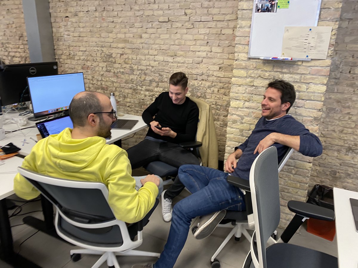 FlywireEng's tweet image. Today @soclloret 👨💻 pushed an optimization 🚀 to lower response times from 3 seconds to few milliseconds 📉 using sidekiq and improving the code. Do you want to help us keep improving? 💪 Join us! #deployfriday #sidekiq