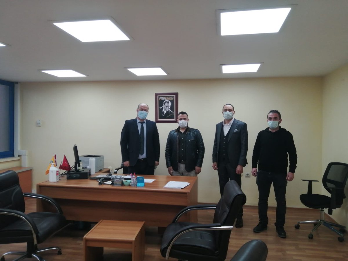 İzmir PTT Başmüdür Yardımcısı Sayın Aydın SARAÇ beyi makamında ziyaret edip gerekli görüşmeleri yaptık. Kendisine ilgi ve alakasından dolayı teşekkür ederiz.
