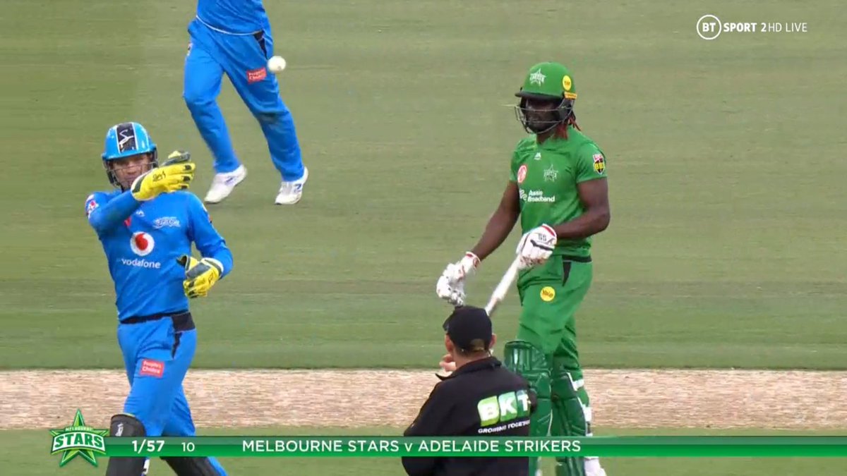BIG BASH LEAGUE
Melbourne Stars vs Adelaide Strikers
After 10 overs, Melbourne Stars scored 57 - 1. Adelaide Strikers will need to score at least 58 runs, in the first half of their Innings, in order to claim the Bash Boost bonus point.
Image Credits: BT Sport https://t.co/XgJXTPrB5W