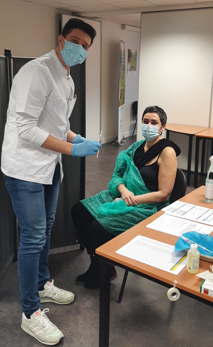 ASSADHAD_Off's tweet photo. L'ASSAD-HAD organise pour ses équipes la 1ère campagne de #vaccinationCovid à #Tours
Protégeons-nous et protégeons les autres !
#Protection #Covid19 #santé #prévention #immunitécollective #mobilisation https://t.co/UH824O2SMd