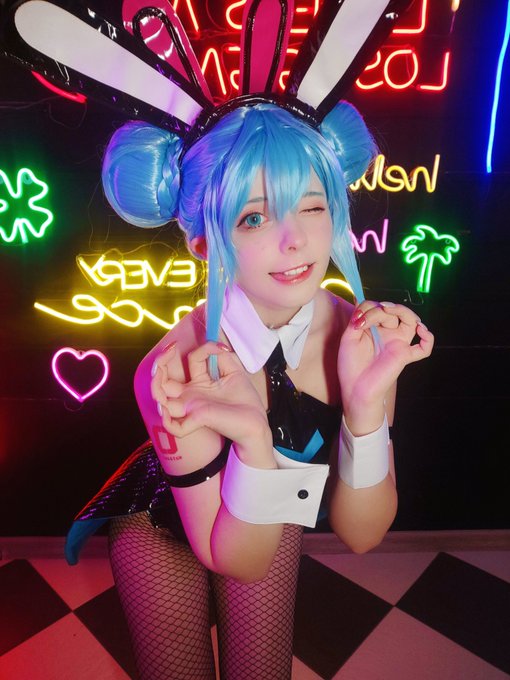 Twitterのコスプレ画像4