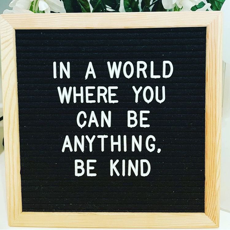 bridgetmoynahan's tweet image. Remember, everyone is going through something.  Especially these days.  Kindness can make all the difference. Be patient and kind to yourself and others.