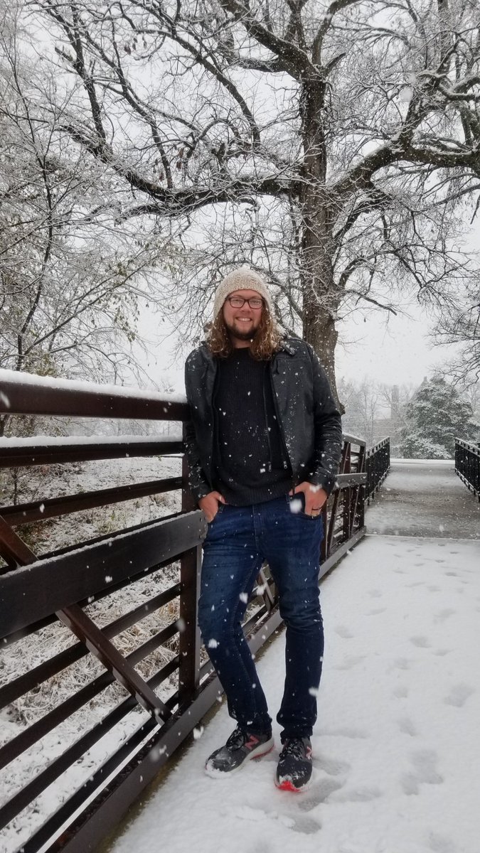 DDYStickss's tweet photo. Hey pssssst.....I'm still here 🤣 Hope you all are doing well. Happy and positive vibes on this wonderful Friday!

#TGIF https://t.co/SFVOtfTty2