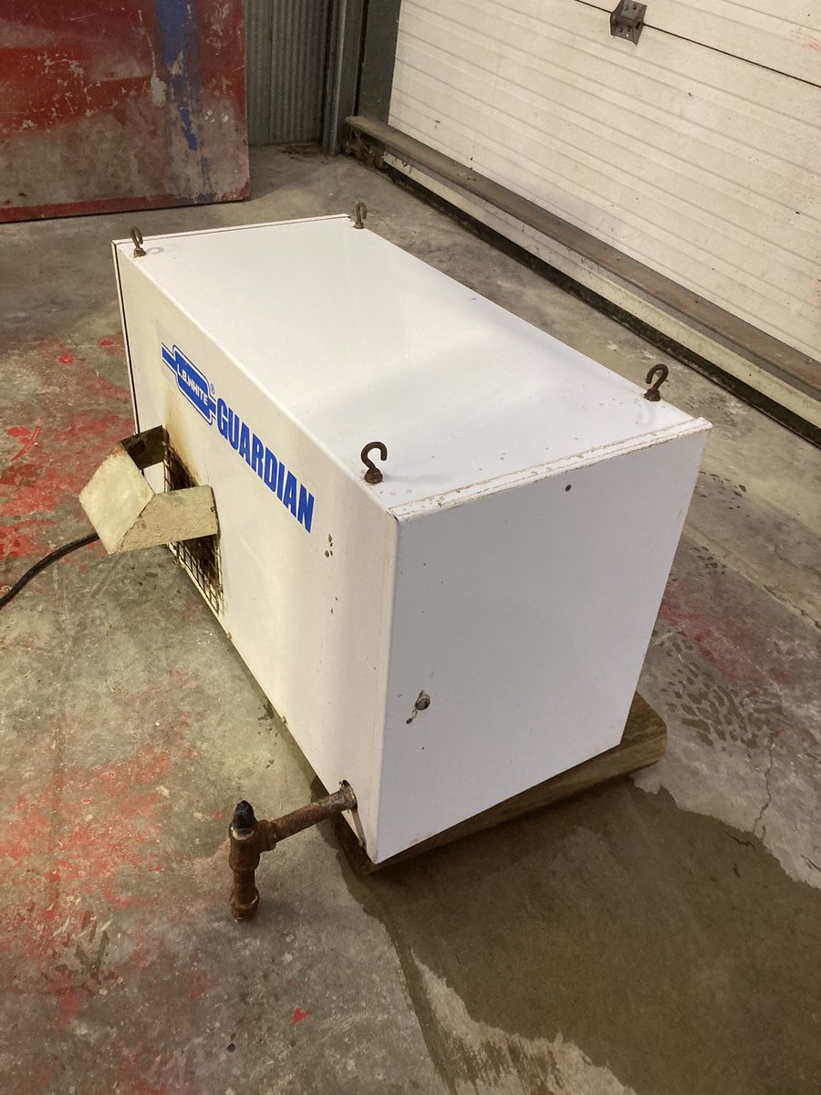 MaillouxJosh's tweet photo. I have 4 of these to sell. 100k btu. Message me if interested.  250 $ each or make an offer https://t.co/QbjfVm7lLK