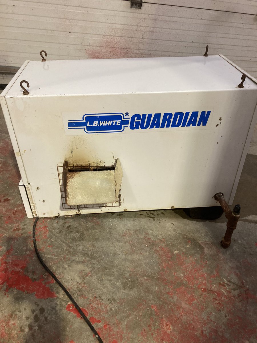 MaillouxJosh's tweet photo. I have 4 of these to sell. 100k btu. Message me if interested.  250 $ each or make an offer https://t.co/QbjfVm7lLK