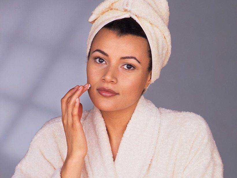 Topshop_Germany's tweet photo. Die 5 besten Beauty-Vorsätze für 2021 🧼🛁✨https://t.co/OlkPW8B0G3 https://t.co/Gt0ewKLHb1