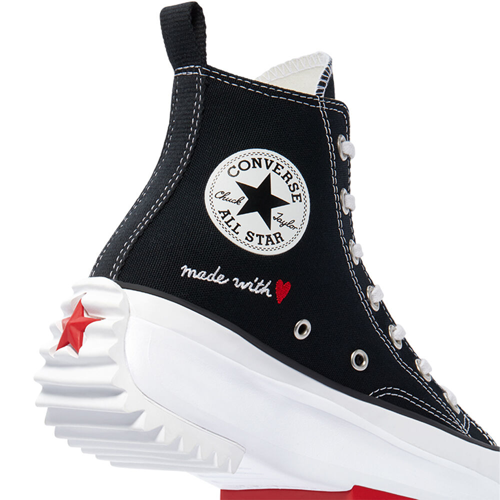 🔥 Nouvelle sortie Converse 🔥   

La Converse Run Star Hike "Valentine day's" dispo chez Converse (du 35 au 47,5) ↙️

bit.ly/35JtB9F

Prix : 110€ 💶
<a href="/Converse/">Converse</a>
