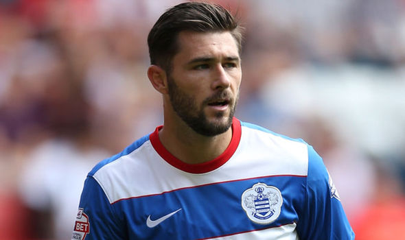 10) Charlie Austin (QPR) (-) Newly re signed for QPR and sure to be a differential having not been introduced on the game yet. He's banged goals in most of his career lets not forget he scored 58 goals in 3 back to back seasons in the championship at one stage before