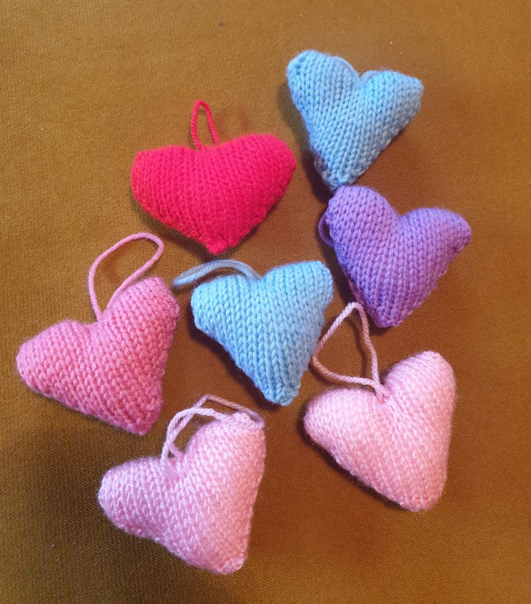 EmmaJanesLife's tweet photo. We're all missing people aren't we?
How about a #LetterBox friendly #HandKnitted #Card #Heart or #CoffeeCuff to let them know you're thinking of them π
Under a fiver each plus P&P π
#ApartButTogether
#SupportSmallBiz
https://t.co/RjQZ1GQ49B https://t.co/zhuBWVwYrW