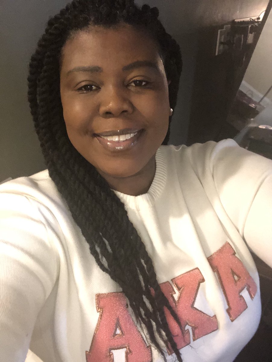 Chocolategirl08's tweet image. Happy Founders’ Day to my Sorors of Alpha Kappa Alpha Sorority, Inc. #1908 #J15 #ZetaChapter 💕💚