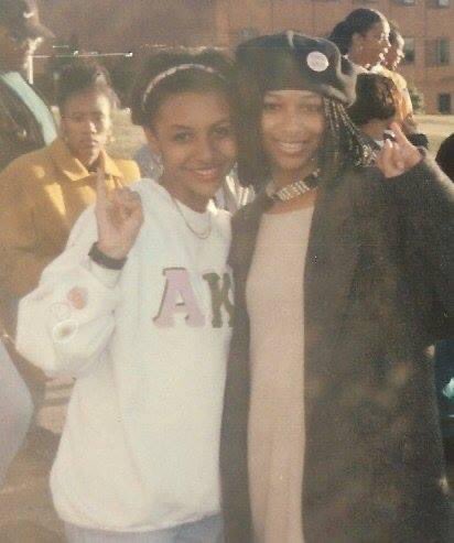 LoveThePuck's tweet photo. #FlashbackFriday #AE #VSU #AKA113 #Spr94 #4 #AKA1908 💚💗💚💗 https://t.co/EfkYx14IyU