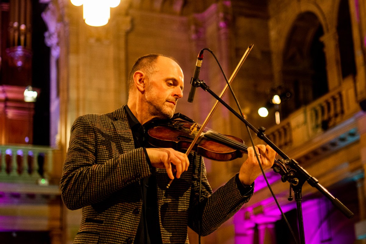 ccfest's tweet photo. We can't wait to start off #ccfest2021 in style! 🎉🍻

Our Opening Celebration Concert starts at 7.30pm and you've still got time to buy your tickets.

Book just the show - https://t.co/RtY1nFTDwS
Or book a festival pass - https://t.co/1keRretoXL 

📸 @gaelleberi https://t.co/xQ9L9xFIDI
