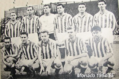 En effet, mieux encore, après plusieurs saisons prometteuses, si l’on excepte la saison 1949/1950 avec une seizième place, les asémistes réussissent l’exploit d’accrocher une place sur le podium du championnat en 1953, synonyme de montée au plus haut niveau du football français.