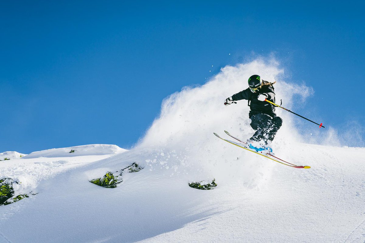 Vai nezini, ko darīt šajā nedēļas nogalē? Mēs iesakām nedaudz no šī ⛷️ un arī kaut ko no šī 🏂!