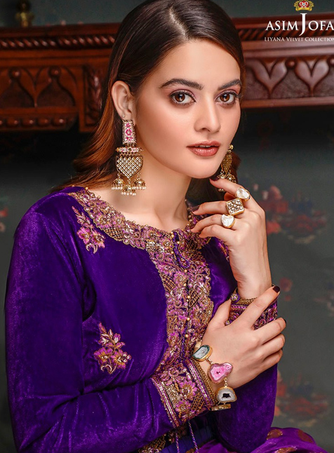 obpakistan's tweet photo. ♦️Ready to wear Collection♦️

Liyana by Asim Jofa Velvet Emb. Collection

Achieve a graceful look in this regal Purple design by Asim Jofa.
Shop Now: https://t.co/uZ3vzvP7Ww

Friendly Support Personals available at https://t.co/TGXSni41eB https://t.co/dyz2cTDHHU