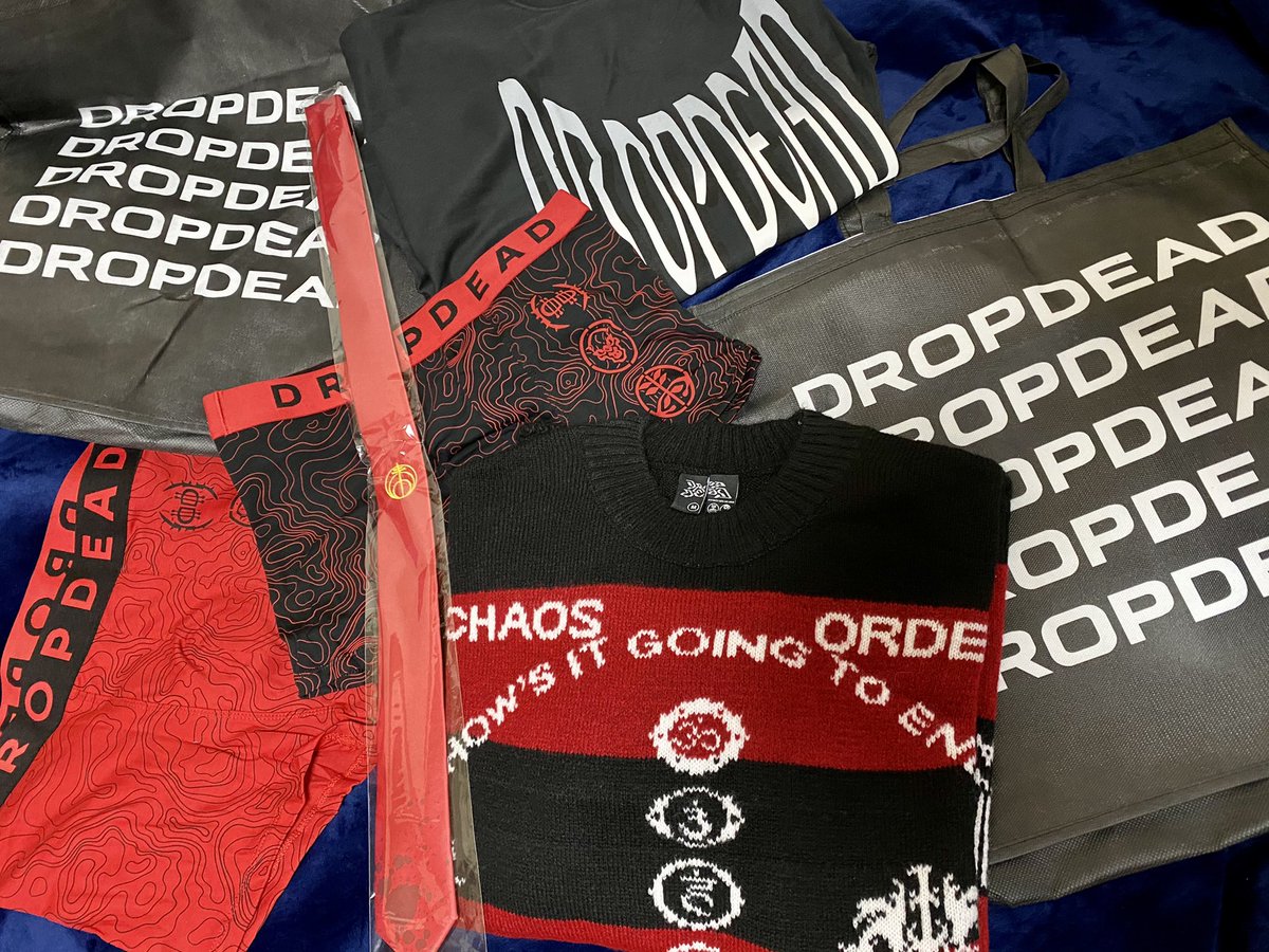 14clip's tweet photo. #DROPDEADUK 祭り✌🏻

なんか一気に届いた。

#dropdeadclothing https://t.co/uiYG3PN1EO