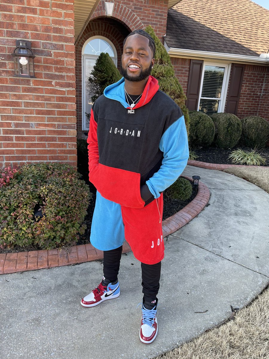 LILNOOK256's tweet image. Free all my niggas went down in the system send a green dot cuz I miss em ✅🖤