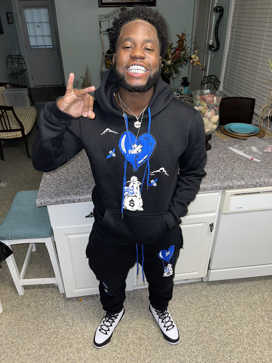 LILNOOK256's tweet image. Don’t play wit me knowing I’m not one of them 🤞🏾💎