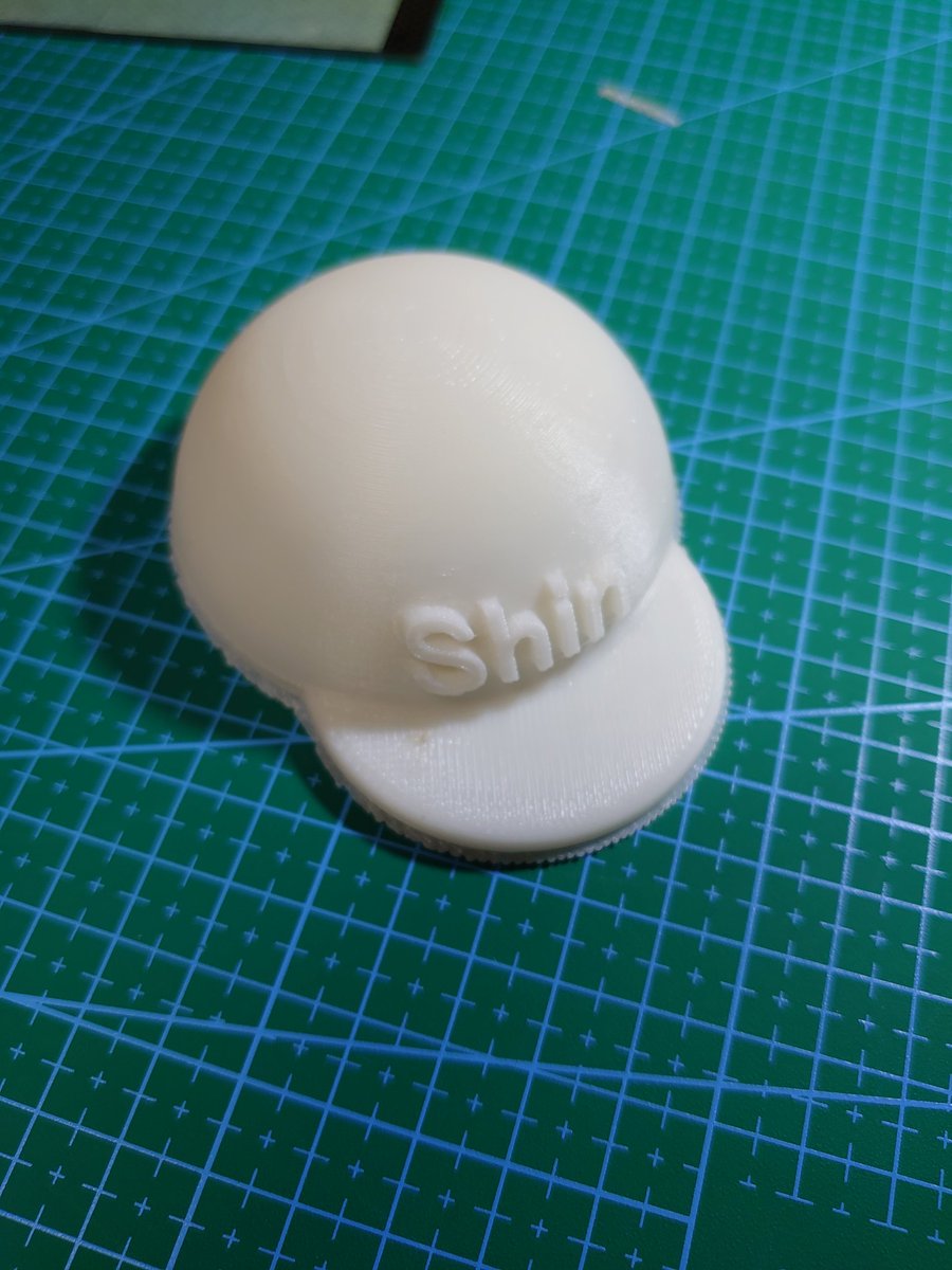 Shin13152's tweet image. 一応できたが…
課題がいっぱい

#fusion360
#upmini2