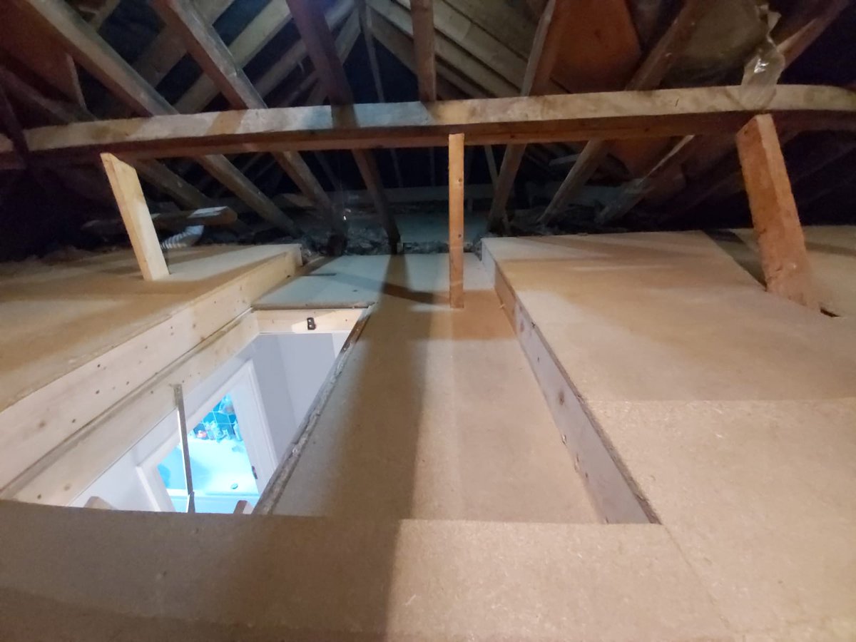 loftladderpros's tweet image. Wow just look at the transformation, some great before and after pictures of a job we have completed this week.
Another loft transformed. 
Call us to arrange your free no obligation home survey on 0808 301 9548.
homecountiesloftladders.co.uk
#lofttransformation #loftspace