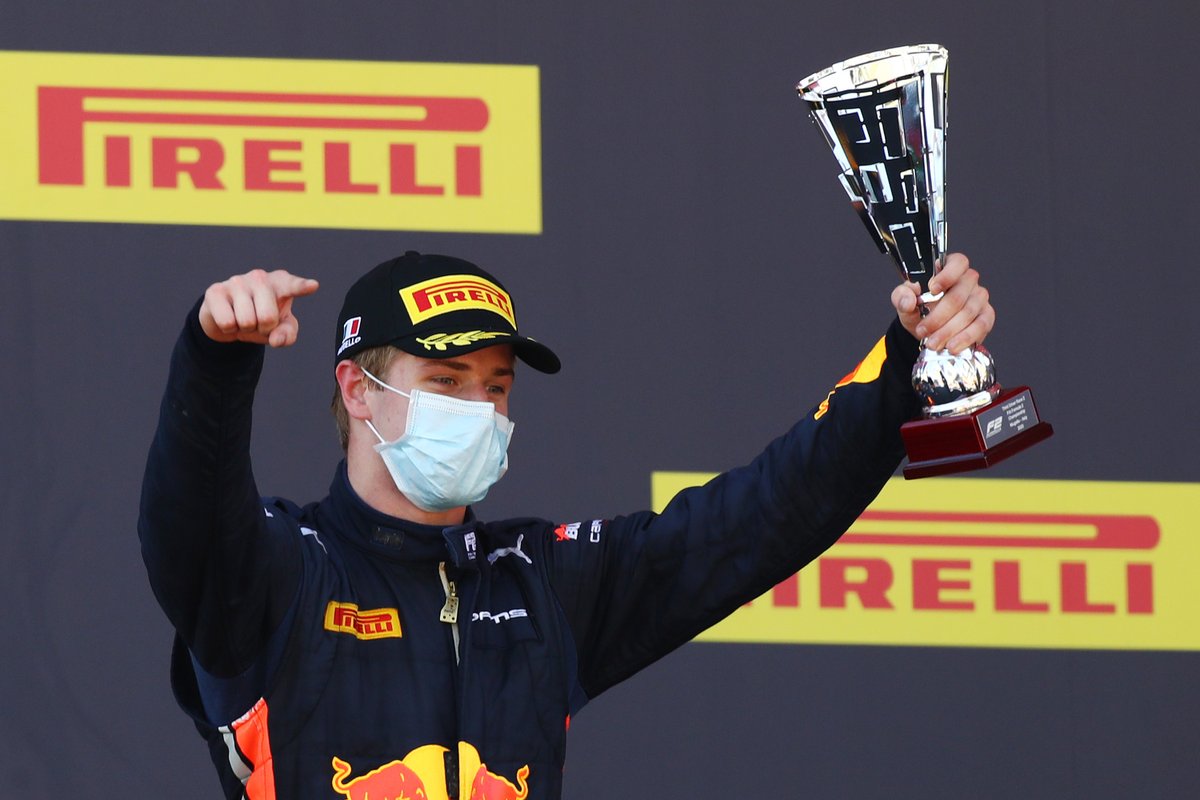 Formula 2 tweet media