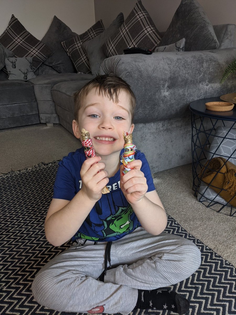 Melrpalm's tweet photo. Absolutely loved the creative challenge today! F has been waiting all week for this!! He created two lovely worry Dolls and is looking forward to telling them his worries tonight before bed. @Mayflower_MCA @carlyannroseMCA https://t.co/RTgYZ0ZPXi