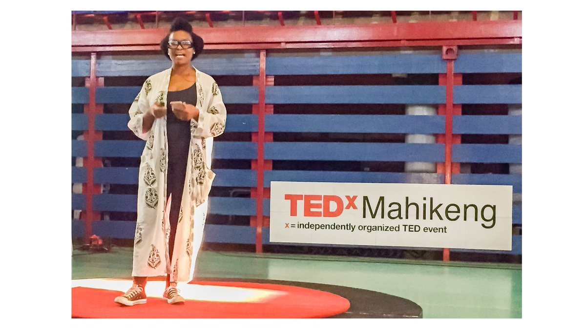 “Celebrating Kinky, Curly, Coily Natural Hair” - Hairtural founder, Botlhale Tshetlo, at TedxMahikeng.
WATCH NOW 👉🏾 youtu.be/kE5gti_vLPU