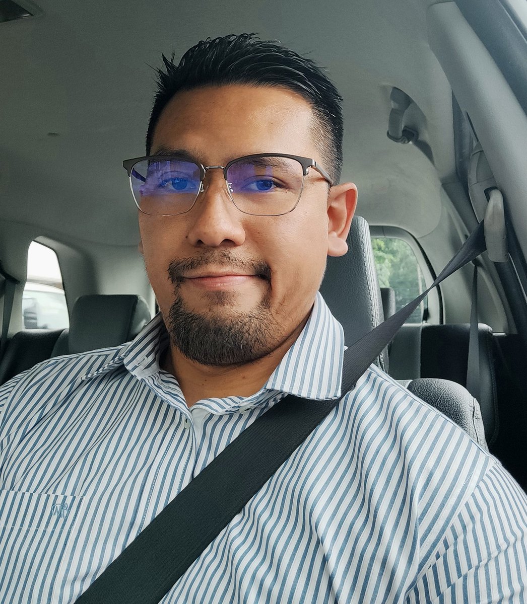 haffismusthafa's tweet photo. Esok boleh berehat seharian. Selesai minggu ni. Stay safe guys. TGIF ☺️ https://t.co/uEO2OzXubh
