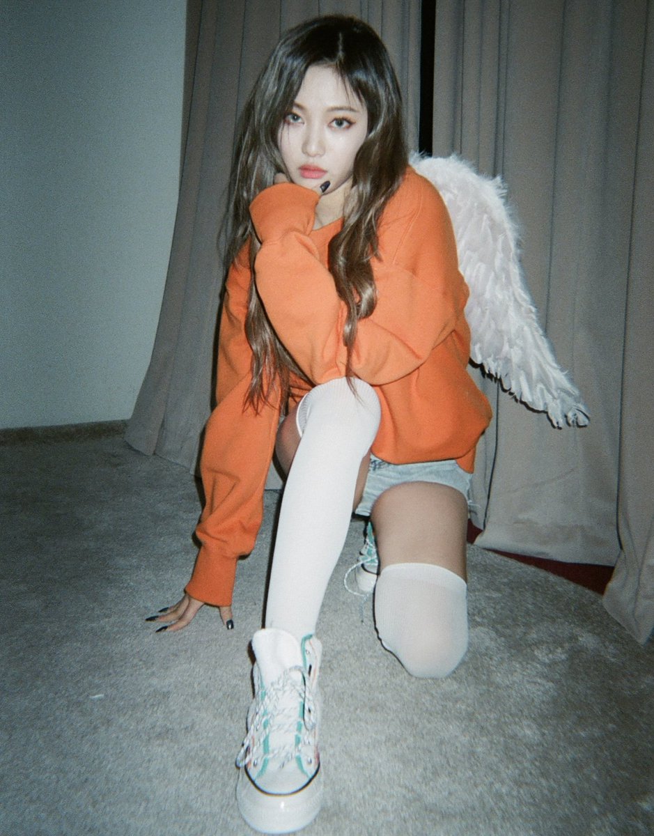 nningarchive's tweet photo. an angel https://t.co/2GTQ7tfNVH