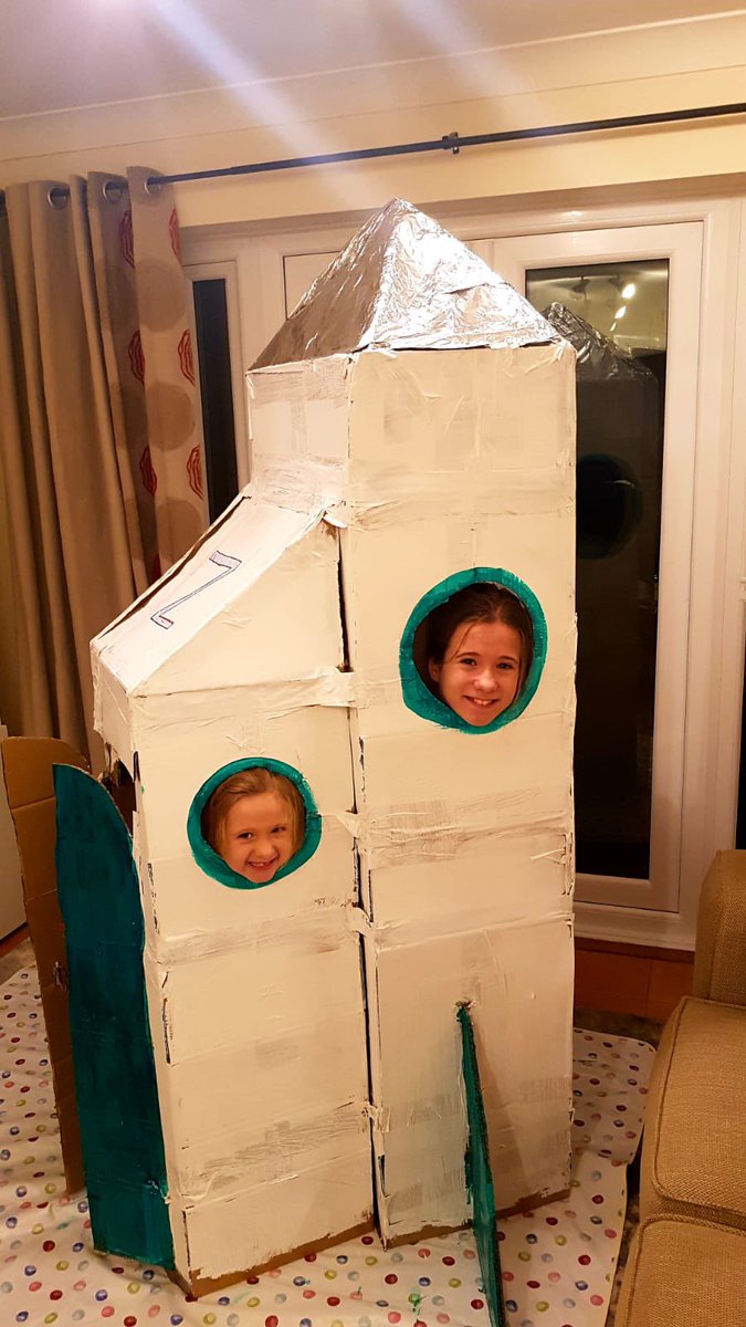 EarlsfieldSch's tweet image. We have lift off ! Year 1 pupils have embraced their new Space Topic! Look at this amazing spaceship!  A huge amount of time and care went into this by the whole family and what a spectacular result! 
#space #dtproject #inspiring #creativecurriculum #nasa #astronautintraining