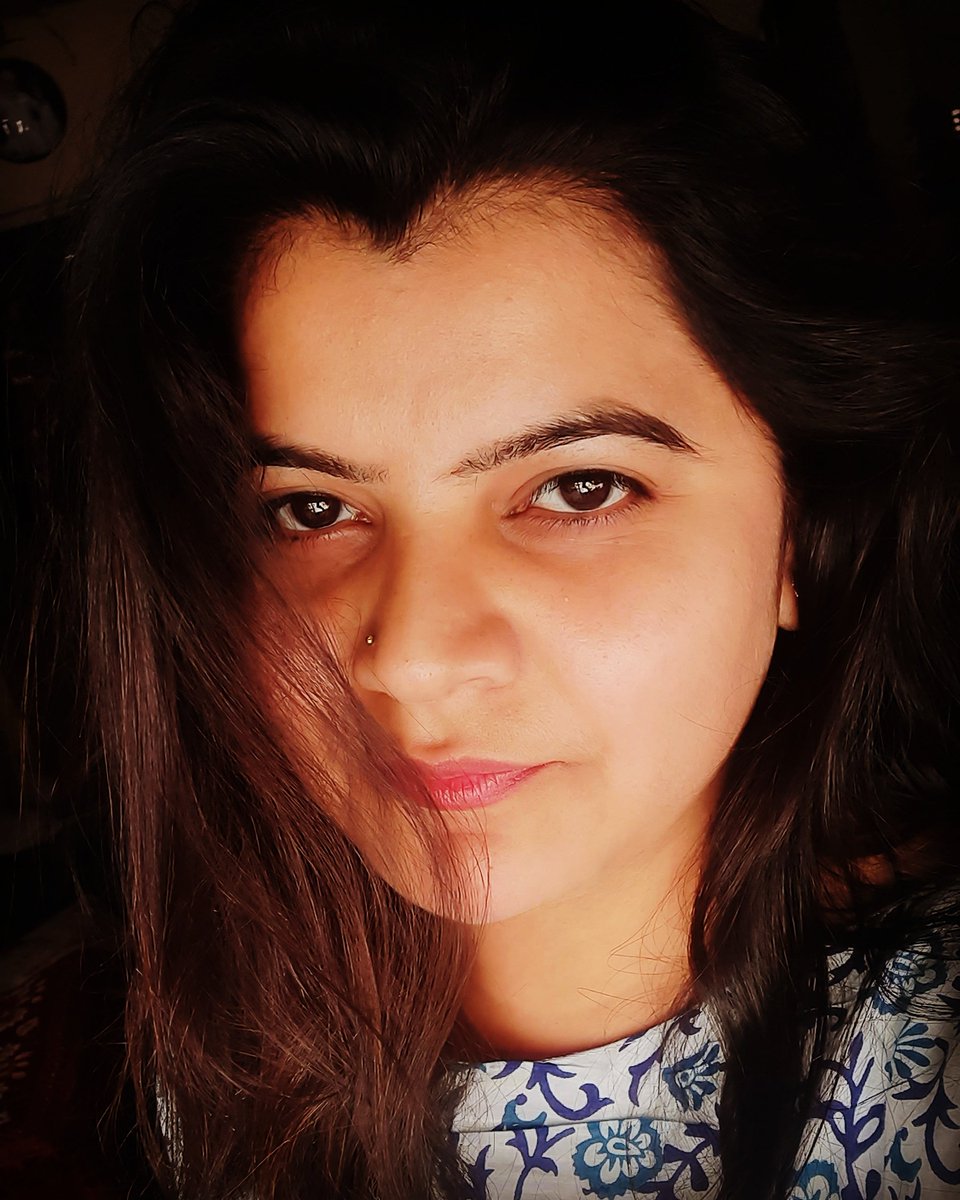 poojabhargava_'s tweet photo. I don't like publicity for being in the limelight, हमारी तो ख़ामोशियां भी अखबार है। #TRENDING #soberness #simplicity #publicity https://t.co/Orec59GvM8