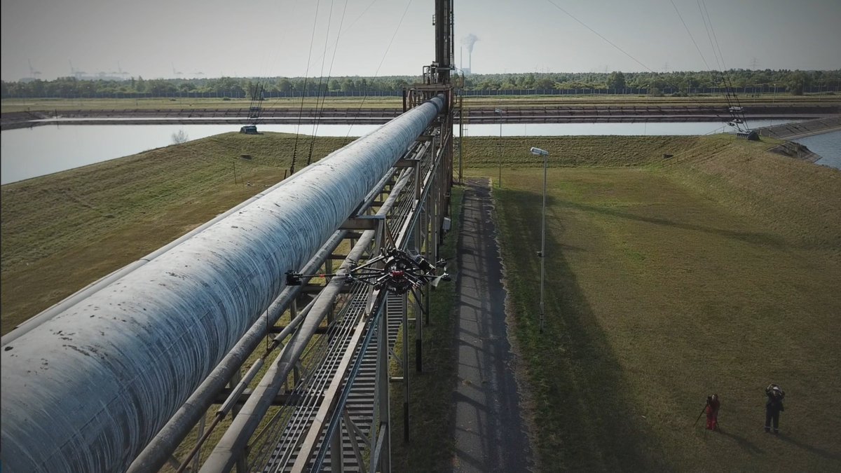 AEROTRAIN2020's tweet photo. On January 1st, 2021, the AERO-TRAIN project officially started! Soon, 15 Early Stage Researcher positions will be opened. Visit our website and stay tuned!
#aerialmanipulation #robotics #ai #droneservices #uavs #humanintheloop #inspectionservices #operationandmaintenance https://t.co/JhEfQQVfrX